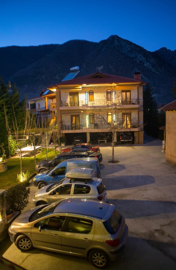Morfeas Guesthouse Káto Loutrákion Zewnętrze zdjęcie